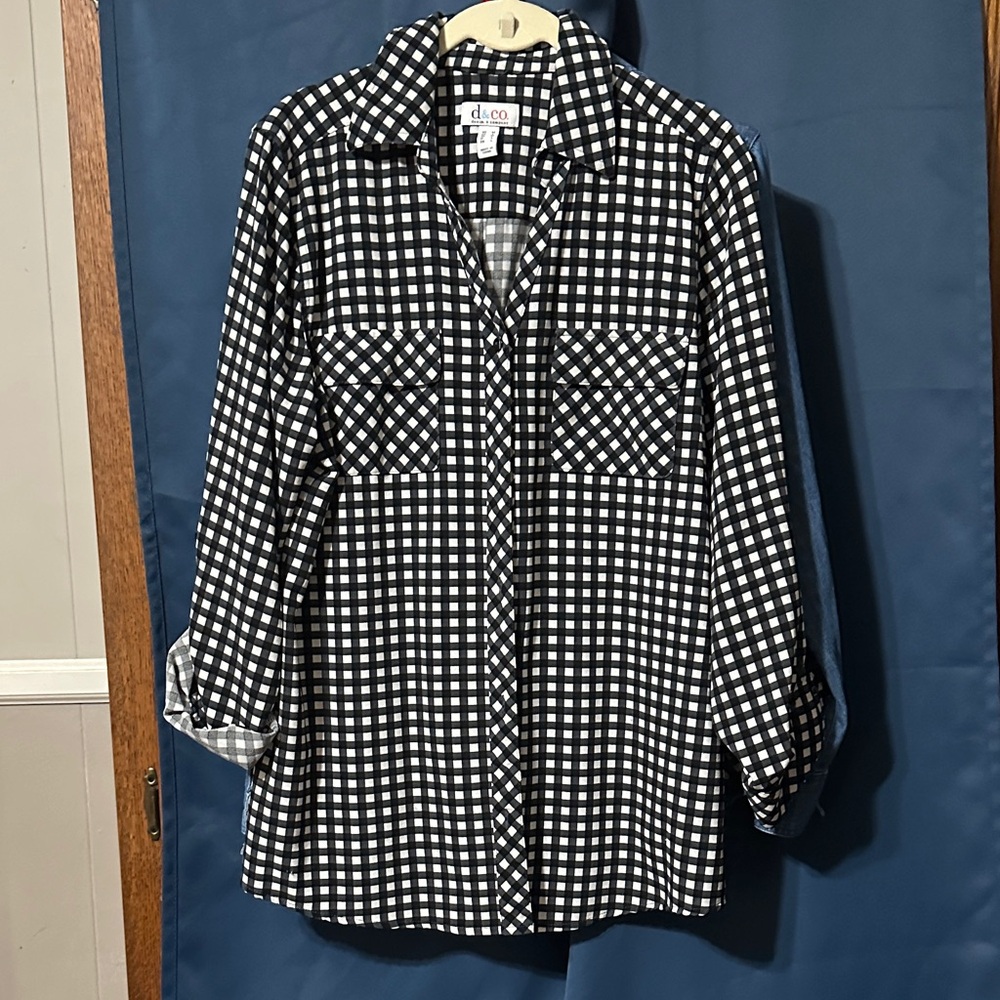 Denim & Co Monochrome Checkered Blouse
